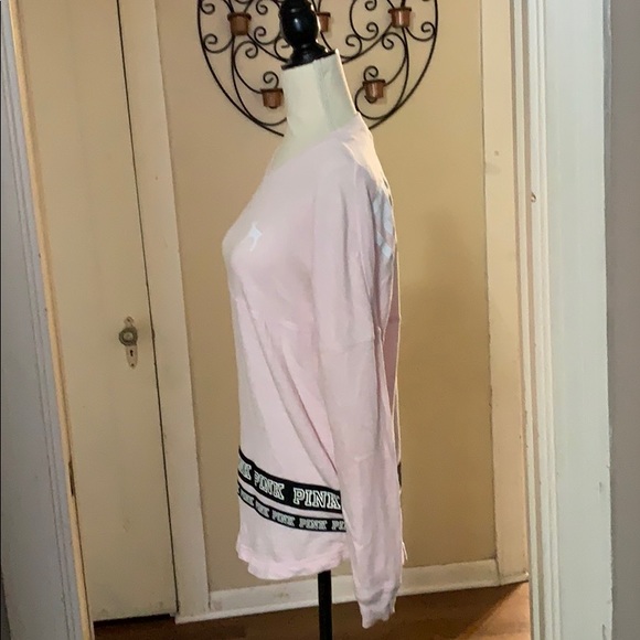 Victoria Secret Pink Sweater - Picture 2 of 8